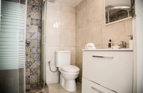 Argyroupoli Apartment | Athens Private House 1