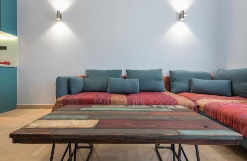 Ampelokipoi Apartment | Athens Tower Boutique Apartment