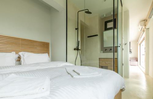 Thissio Apartment | Aura Vista Acropolis view