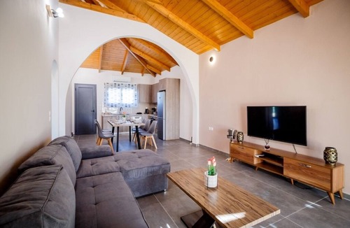 Agrilia Villa | Aurelia Villa - 2 bedroom villa with private pool
