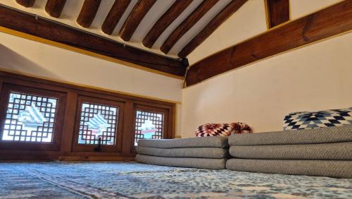 Gahoe-dong House | Authentic Leedo Hanok