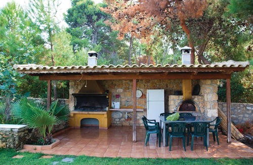 Kiparissia House | Awesome home in Kyparissia, Messinia