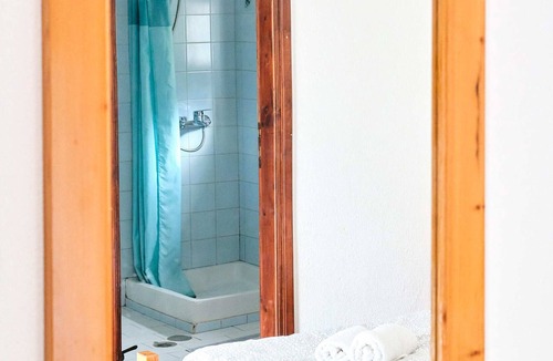 Almyros Apartment | BayView Studio #1 by the beach, East Crete