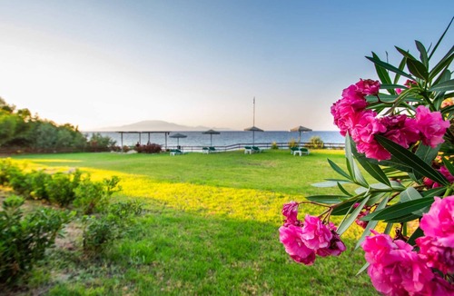 Amoudi Apartment | Baywatch 8 apt right on the water