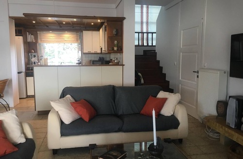 Porto Rafti Apartment | Baywatch Appartment close to the Airport at Porto Rafti 30 meters from the sea