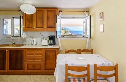 Sinarades House | Beach house at Pelekas beach