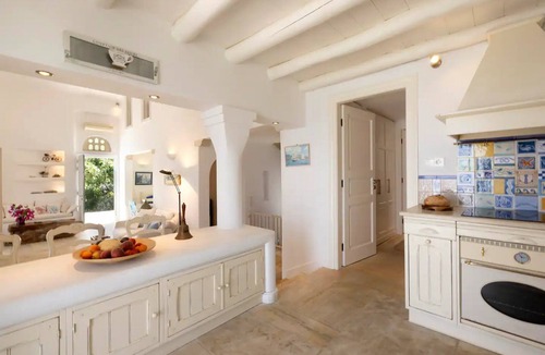 Steniai Villa | Beachfront Andros Retreat | Villa Stenies Thalassa | Private Pool | 4 bedrooms.