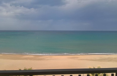 Rethymno Apartment | Beachfront apartment