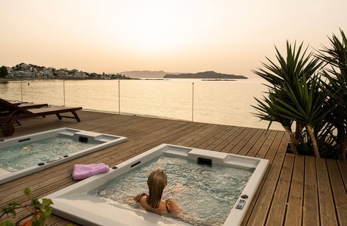 Agii Apostoli Villa | Beachfront | Waterfront | 3 bedrooms villa