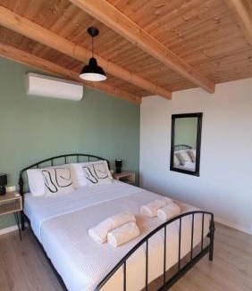 Armenoi Villa | Beautiful 2 bedroom villa with mountain views