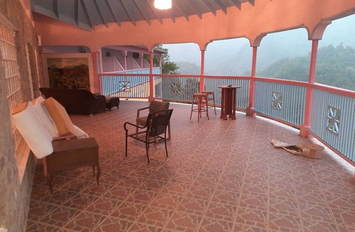 Soufriere Quarter Villa | Beautiful 8-bedroom villa with AC in serene Soufriere. Just a few minutes from