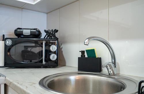 Attiki Apartment | Beba's House by ΜΡS