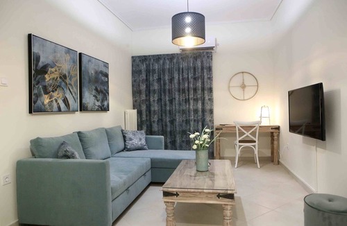 Nikaia-Agios Ioannis Rentis Apartment | Best House, Anakreontos, Perivolaki, Nikaia, Piraeus