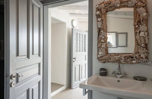 Hydra House | BH306 - C - Room Hydra