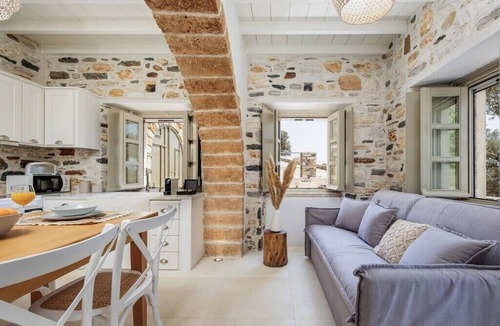 Naxos Apartment | BH719 - C - Suite Naxos