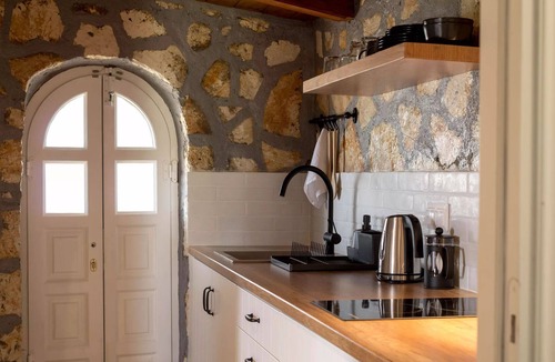 Almiros Beach Apartment | BH816 - C - Suite Kerkyra