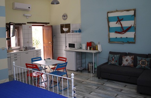 Sivas Apartment | Big 2 bedroom apartment in the heart of Sivas Village, Crete.