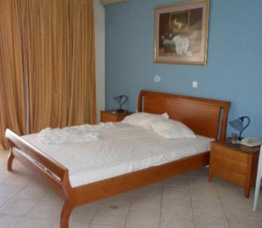 Iria Hotel | Blue escape