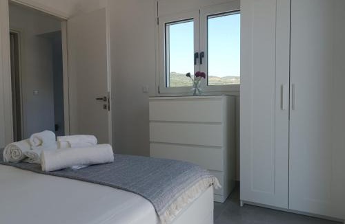 Neratzia Apartment | Blue & Green