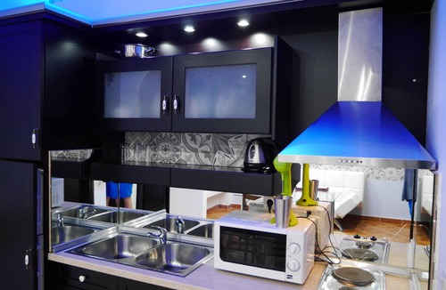 Chrisi Akti Hotel | Blue Sky Apartments