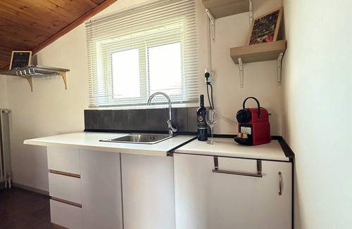 Kropia Apartment | Boomer's Attic Athens