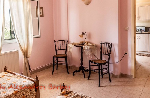 Ano Korakiana Apartment | Bourikos House Corfu