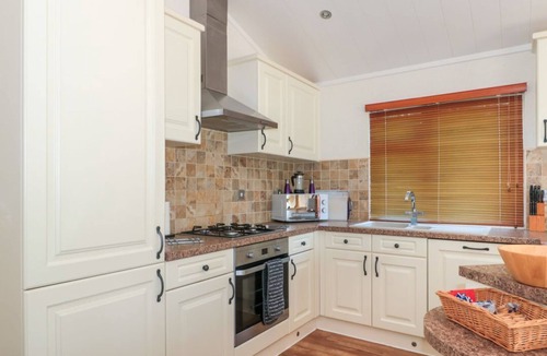 Puxton House | Bramley Lodge, Hewish