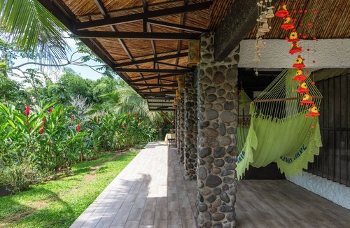 San Miguel House | Breakfast With Toucans And Monkeys