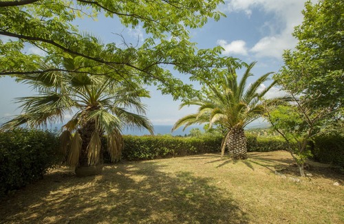 Paradhisos House | Breath-taking view and moments of total tranquility!