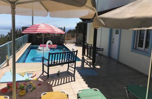 Kefalas Villa | Breathtaking sea and Mountain views with Private pool, Peace full relaxing Villa with WiFi near Shops and Restaurants