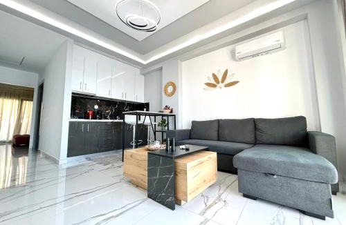 Neos Marmaras Apartment | Candi Luxury Suites 2