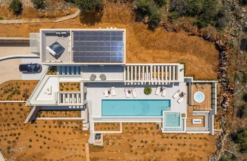 Apokoronas House | Cannes Luxury Villa 10PL 5BD 6BA