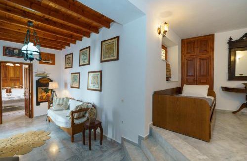 idhra Apartment | Captain D - Hydra Dream Houses