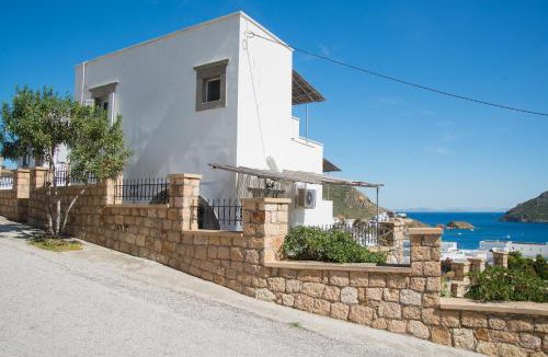 Grikos Apartment | Captain Manos Studio Apartments