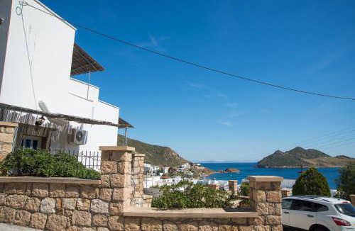 Grikos Apartment | Captain Manos Studio Apartments