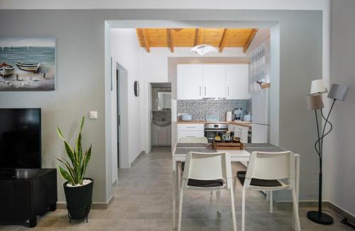 Faliraki House | CASA DI'ELEN