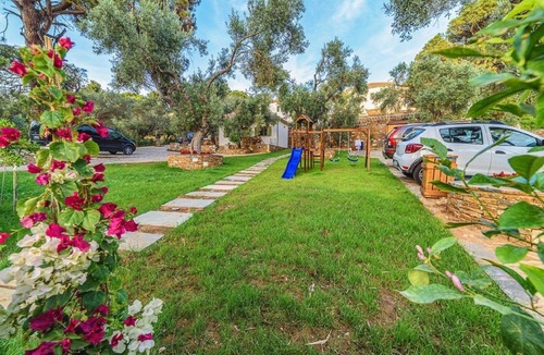 Kali Vrysi Apartment | Casa Dobrescu Katigiorgis 4 rooms