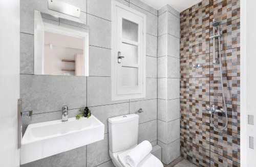 Stavros Apartment | Cathrin Suites
