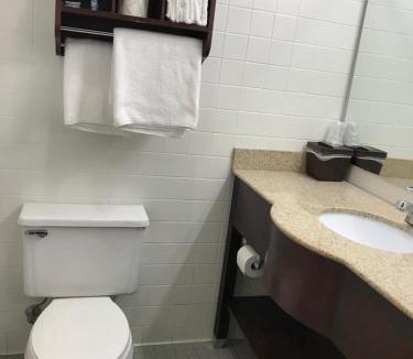 Powderly Hotel | CCI Express Inn