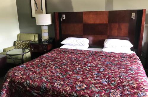 Powderly Hotel | CCI Express Inn