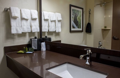 Columbia Falls Cabin | Cedar Creek Lodge and Conference Center