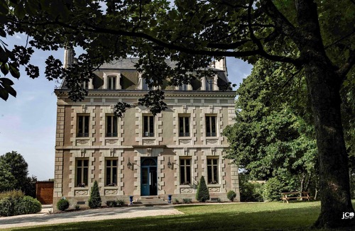 Rouille House | "Château de La Ronce"