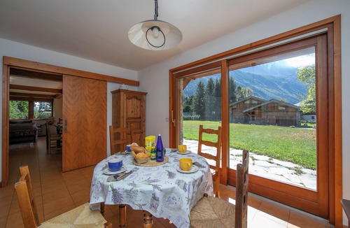 Les Tines Ski Chalet | Chalet du Golf 618, Chamonix, France