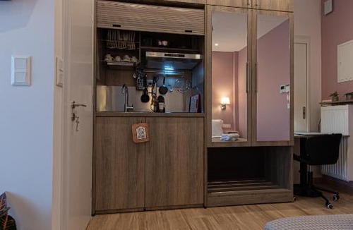 Oropos Apartment | Chamomile Apartment - Hellenic Apartments Avlona