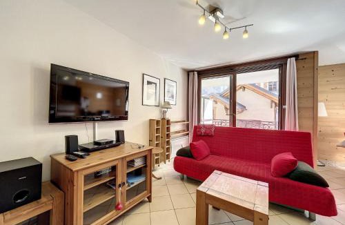 Chamonix City Centre Apartment | Chamonix centre, 64m², 6 pers., 2 chambres, parking - FR-1-507-14