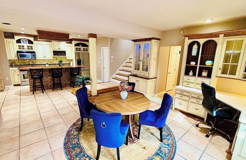 Zionhill Apartment | Charming 2-bedroom apartment with kitchen,fitness room, pool in brilliant Emmaus