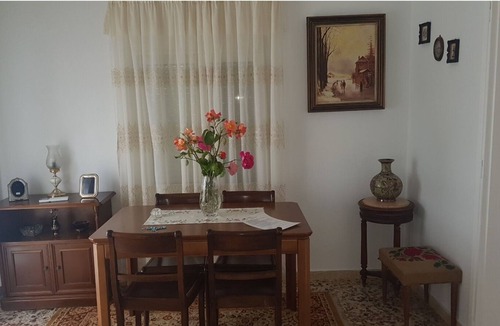 Tiros House | Charming 3-Bed House in Tyros