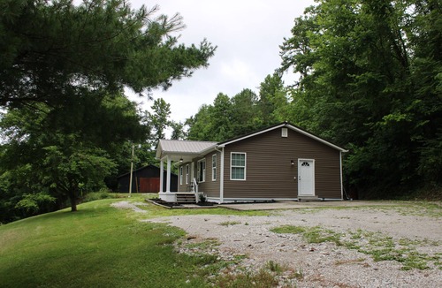 Waneta House | Charming and updated three bedroom home conveniently located close to trails.