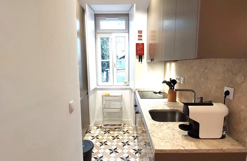 Penha de Franca Condo | Charming Apartment in a Private Condominium at Graça