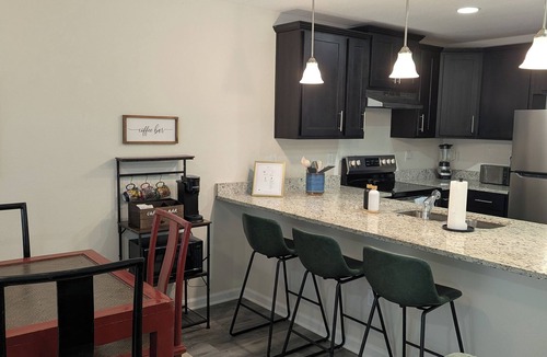 Atlantic Highlands House | Charming, Spacious 3-bedroom townhome with AC in Jacksonville